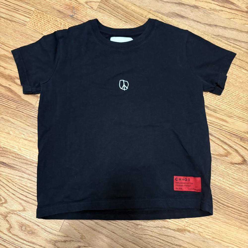 CHNGE Baby tee
